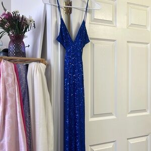 Long Sequin maxi dress